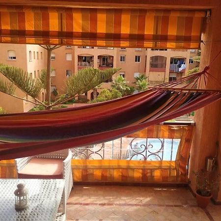 Superbe appartement en résidence privée devant la mer avec piscine Bouznika Exterior foto