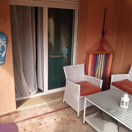 Superbe appartement en résidence privée devant la mer avec piscine Bouznika Exterior foto