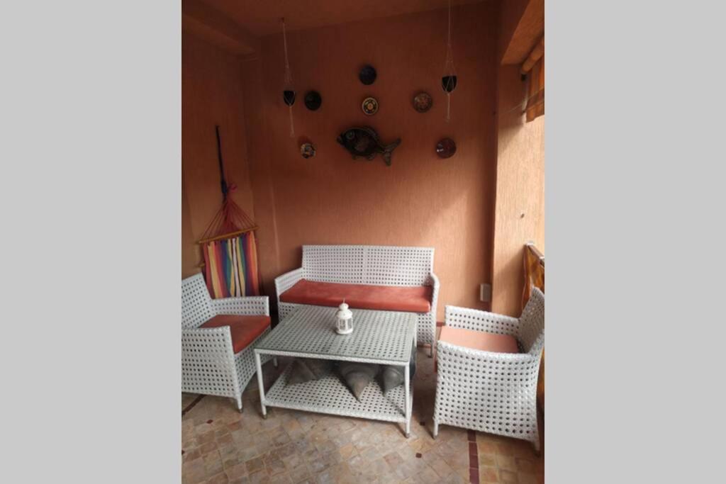 Superbe appartement en résidence privée devant la mer avec piscine Bouznika Exterior foto